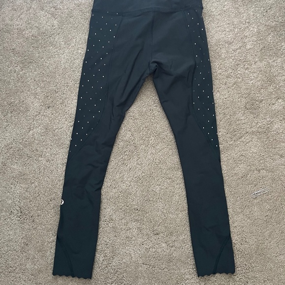 NWOT RARE Lululemon Tight Stuff Tight REFLECTIVE - Picture 5 of 6